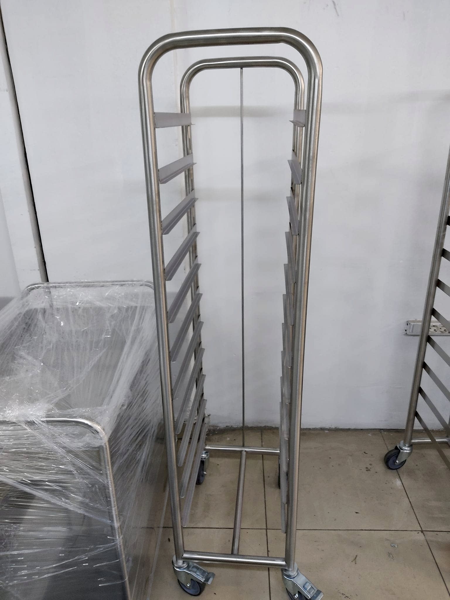 Krom Tepsi Taşıma Arabası 