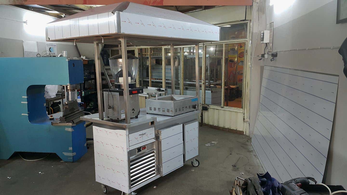 Soğutmalı Davlumbazlı Çalışma Tezgahı 